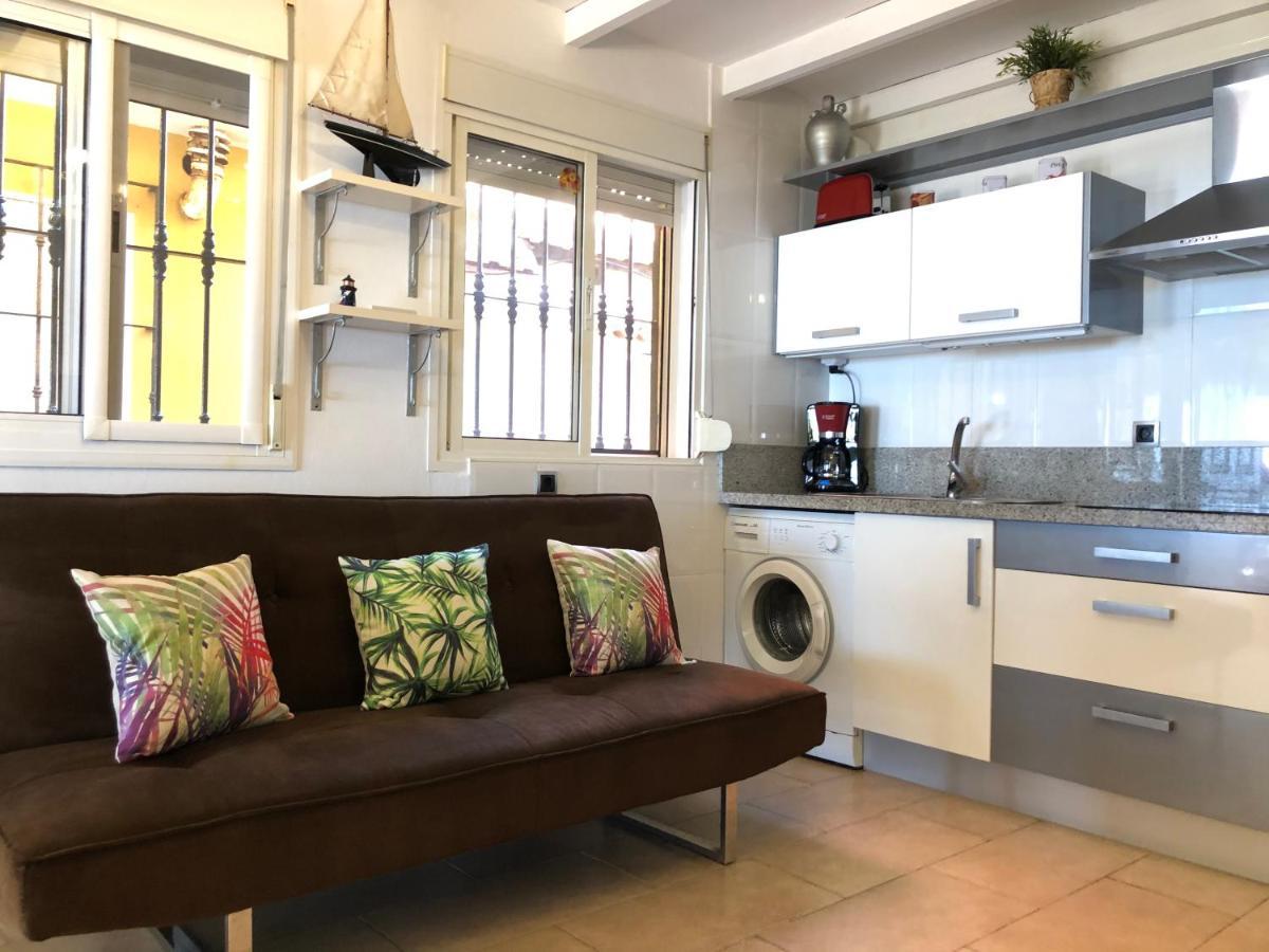 Apartamentos Casa Tia Antonia Málaga Exteriör bild