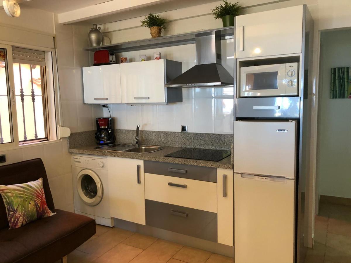 Apartamentos Casa Tia Antonia Málaga Exteriör bild