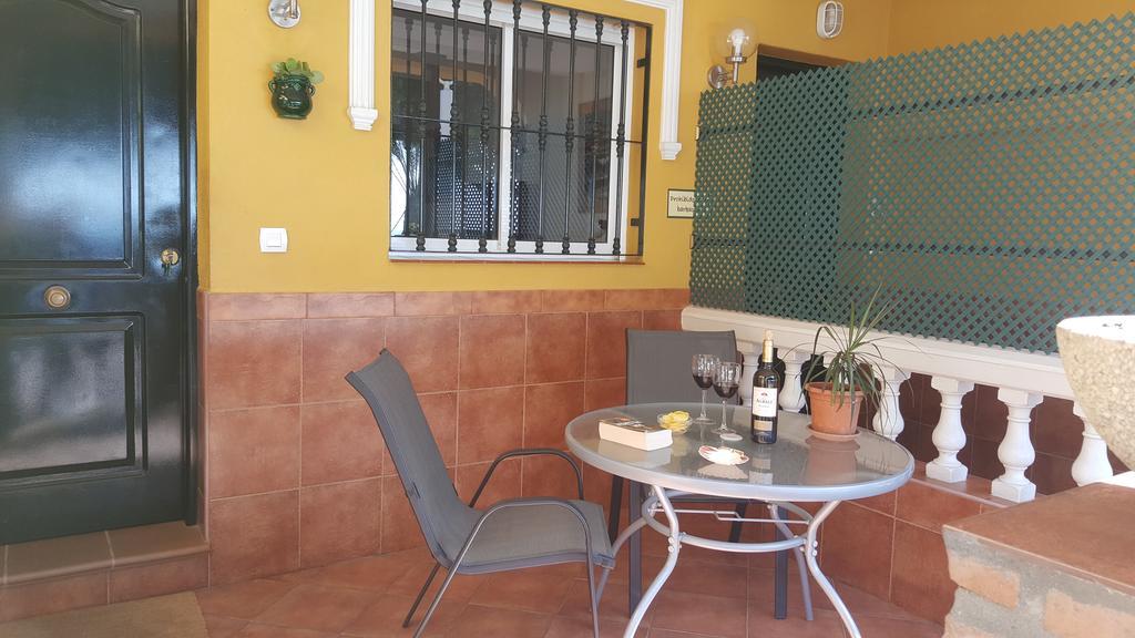 Apartamentos Casa Tia Antonia Málaga Exteriör bild