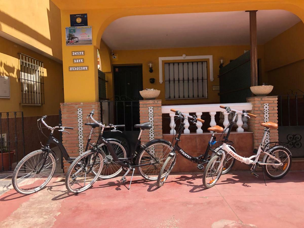 Apartamentos Casa Tia Antonia Málaga Exteriör bild